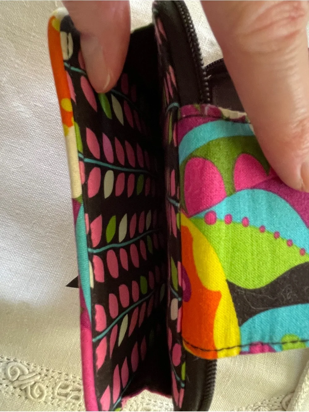 Vera Bradley 75” essentials